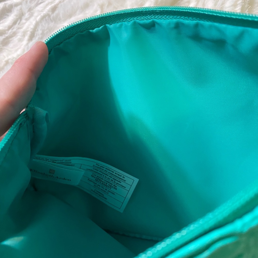 Elizabeth Arden Teal Zippered Cosmetic Makeup Bag - Picture 3 of 6